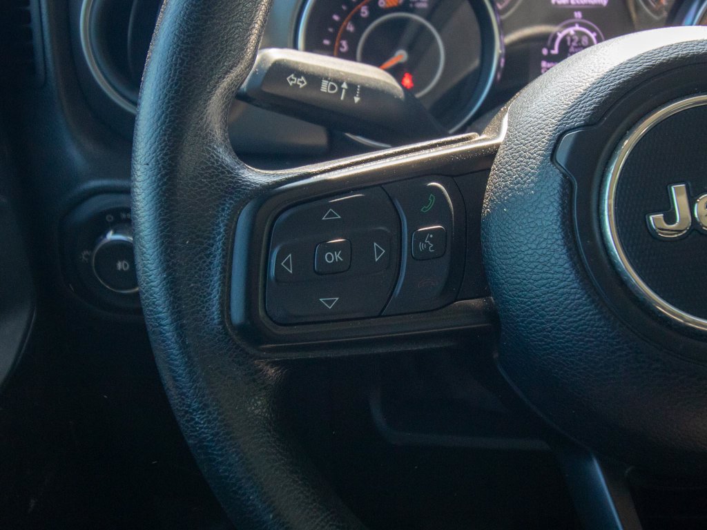 Used 2023 Jeep Wrangler Unlimited Sport AWD/4WD image 26