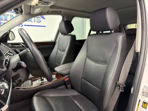 Used 2017 BMW X3 xDrive28i AWD/4WD image 11