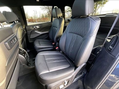 Used 2022 BMW X7 M50i w/ Executive Package image 26