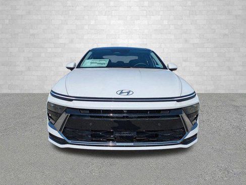 New 2025 Hyundai Sonata Limited image 6