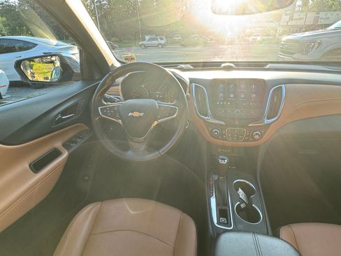 Used 2021 Chevrolet Equinox Premier image 16