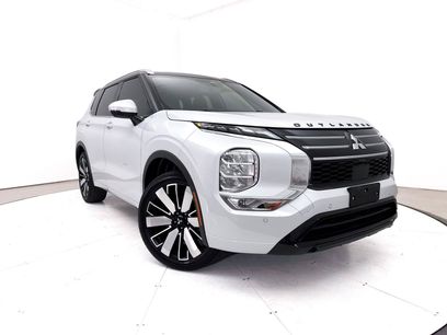Used 2025 Mitsubishi Outlander SEL