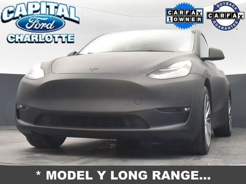Used 2022 Tesla Model Y Long Range image 18