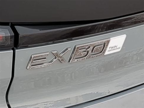 Certified 2026 Volvo EX30 Cross Country Ultra image 12