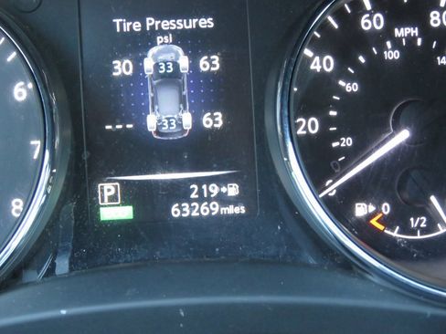 Used 2017 Nissan Rogue SL w/ SL Premium Package image 21