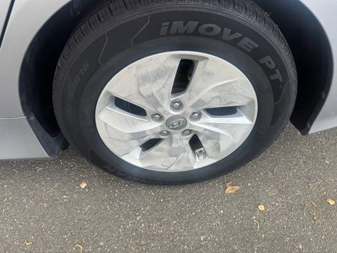 Used 2014 Hyundai Sonata Hybrid image 12