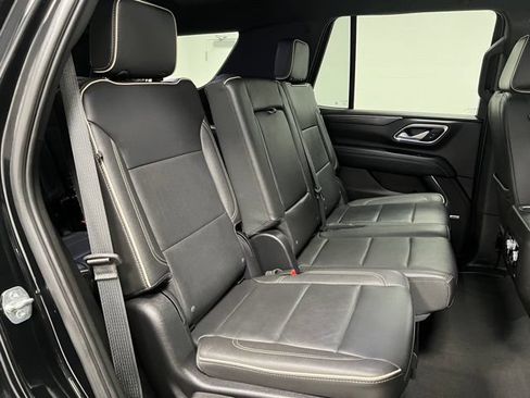 Used 2024 GMC Yukon SLT AWD/4WD image 54