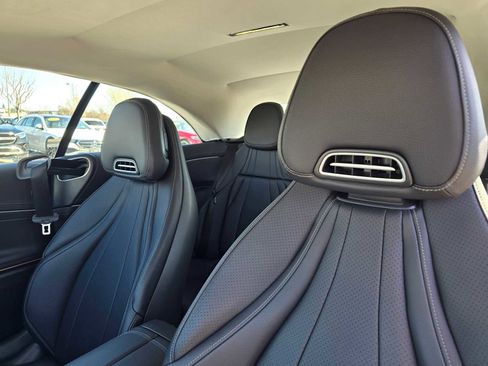 Used 2025 Mercedes-Benz CLE 300 4MATIC Cabriolet image 19
