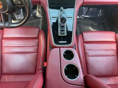 Used 2023 Porsche Panamera 4S w/ Premium Package image 51