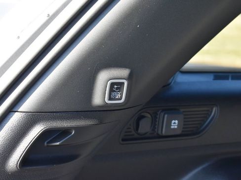 Certified 2025 Jeep Grand Cherokee Limited w/ Luxury Tech Group II image 35