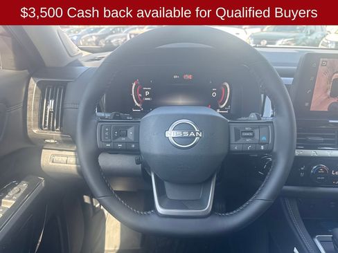 New 2026 Nissan Pathfinder Platinum AWD/4WD image 24