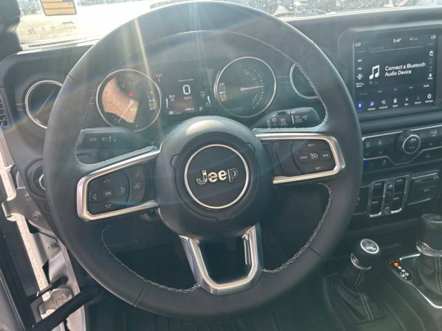 Used 2023 Jeep Wrangler Unlimited Sahara w/ Cold Weather Group AWD/4WD image 22