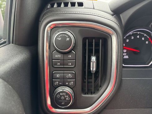 Used 2019 Chevrolet Silverado 1500 LT Trail Boss AWD/4WD image 24