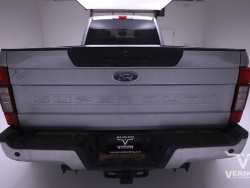 Used 2022 Ford F350 XLT w/ XLT Value Package image 3