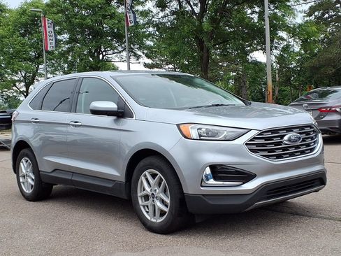 Used 2022 Ford Edge SEL AWD/4WD image 3