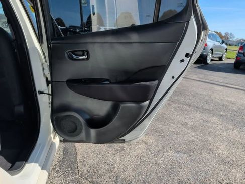 Used 2019 Nissan Leaf SV Plus w/ SV Plus Technology Package image 20