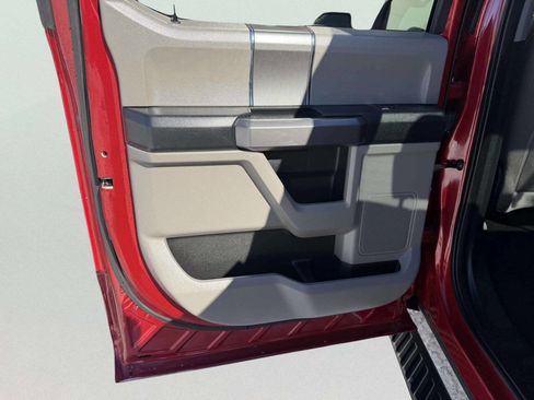 Used 2020 Ford F150 XLT w/ Equipment Group 302A Luxury image 15