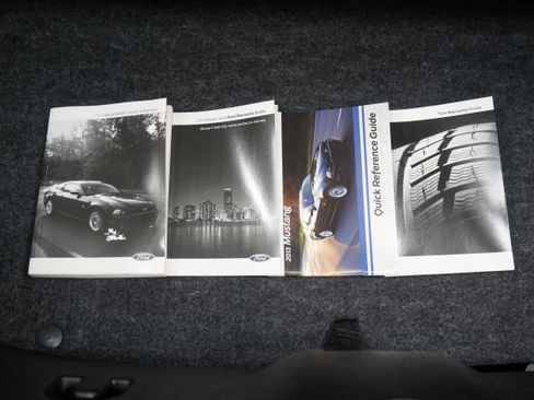 Used 2013 Ford Mustang GT image 21