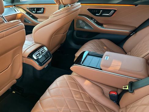 Certified 2023 Mercedes-Benz S 580 4MATIC Sedan image 11