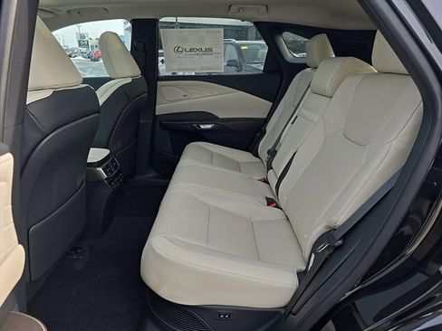 New 2026 Lexus RX 350 image 32