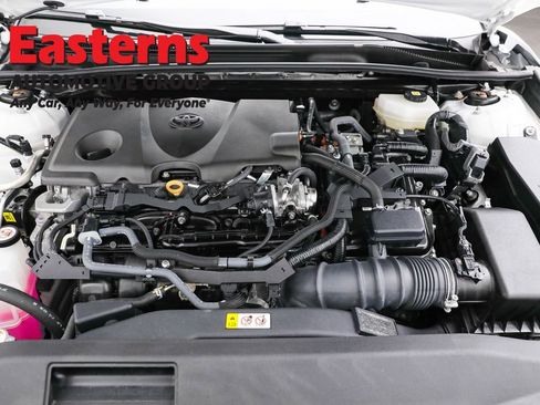 Used 2025 Toyota Camry LE image 7