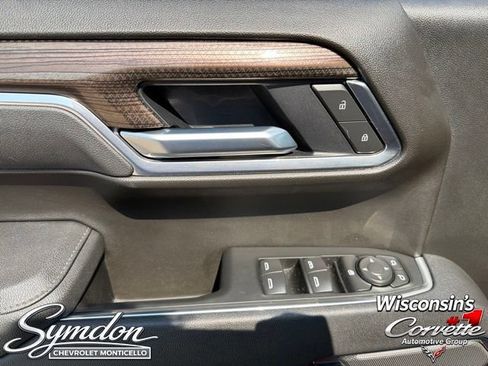 Used 2026 Chevrolet Silverado 1500 RST w/ RST Select Package AWD/4WD image 15
