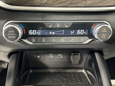 Used 2025 Nissan Altima 2.5 SL image 19