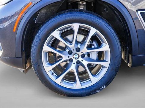 Used 2019 BMW X5 xDrive40i w/ Convenience Package image 9
