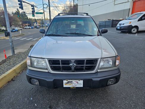 Used 1999 Subaru Forester L image 7