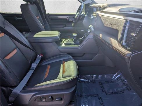 Used 2024 GMC Sierra 1500 AT4 w/ Technology Package image 21