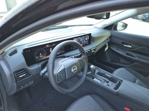New 2026 Nissan Sentra SV FWD image 13