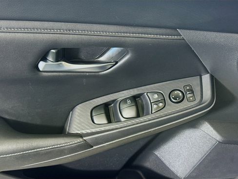 Used 2024 Nissan Sentra SV w/ All-Weather Package image 24