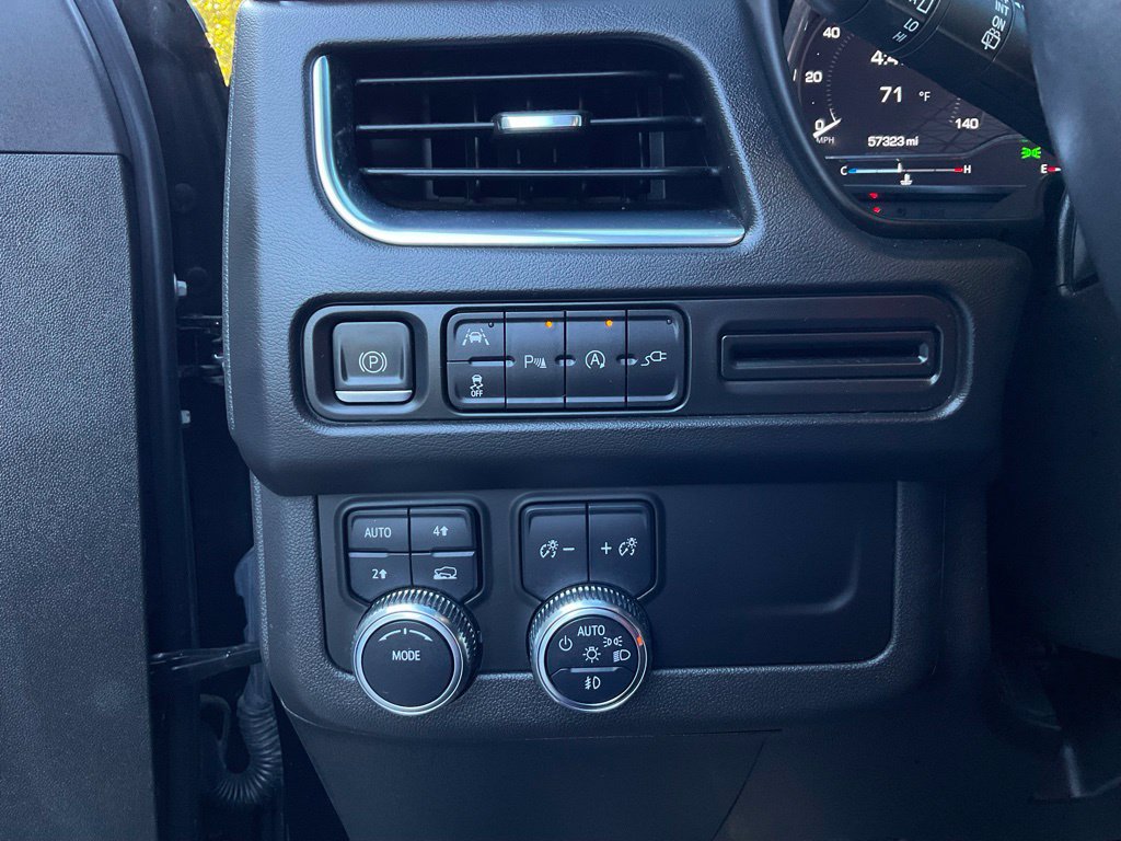 Used 2022 GMC Yukon SLE AWD/4WD image 13