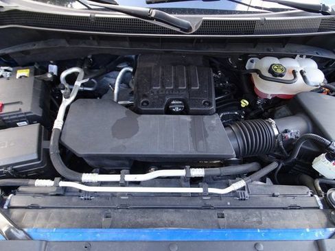 Used 2023 Chevrolet Silverado 1500 Custom image 24