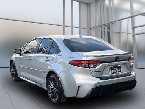 Used 2026 Toyota Corolla SE image 7