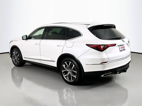 Used 2024 Acura MDX SH-AWD w/ Technology Package image 19