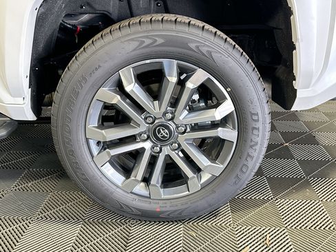 New 2026 Toyota 4Runner Limited image 11