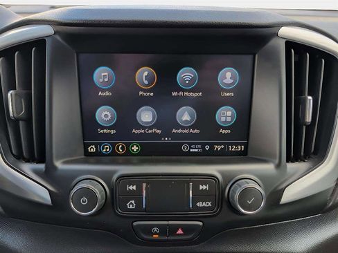 Used 2024 GMC Terrain SLT image 13