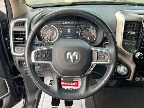 Used 2019 RAM 1500 Laramie AWD/4WD image 31