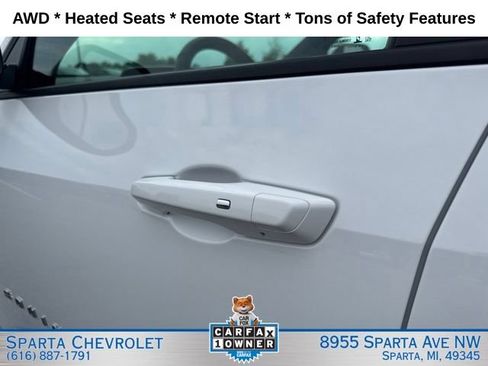 Used 2025 Chevrolet Equinox LT AWD/4WD image 10
