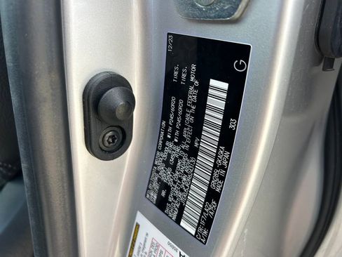 Used 2024 Toyota 4Runner Limited image 10