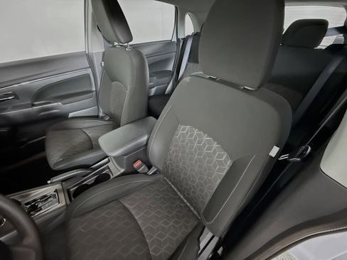 Used 2024 Mitsubishi Outlander Sport SE image 24