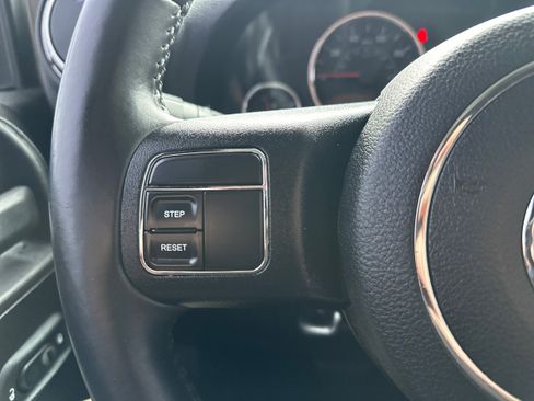 Used 2015 Jeep Wrangler Unlimited Sahara w/ Trailer Tow Group image 27