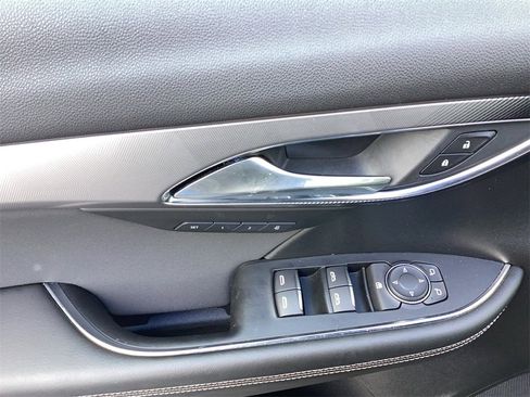 Used 2025 Buick Envision Sport Touring image 30