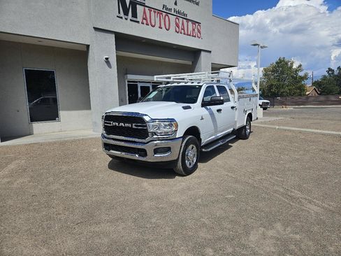 Used 2022 RAM 2500 Tradesman w/ Chrome Appearance Group AWD/4WD image 1