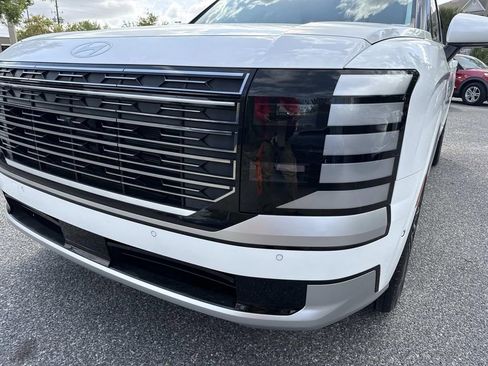 Used 2026 Hyundai Palisade Calligraphy image 10