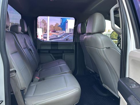 Used 2019 Ford F250 XL w/ Power Equipment Group image 11