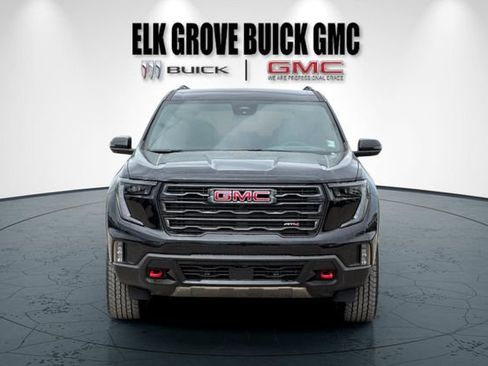 New 2026 GMC Acadia AT4 w/ Luxury Package AWD/4WD image 9