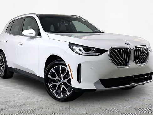 Certified 2026 BMW X3 xDrive30i AWD/4WD image 4