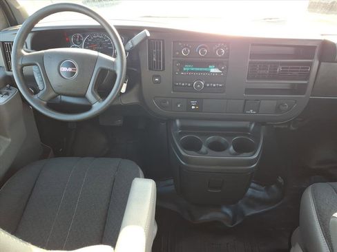 Used 2024 GMC Savana 2500 w/ Driver Convenience Package image 13